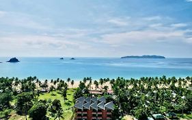 Nacpan Beach Resort